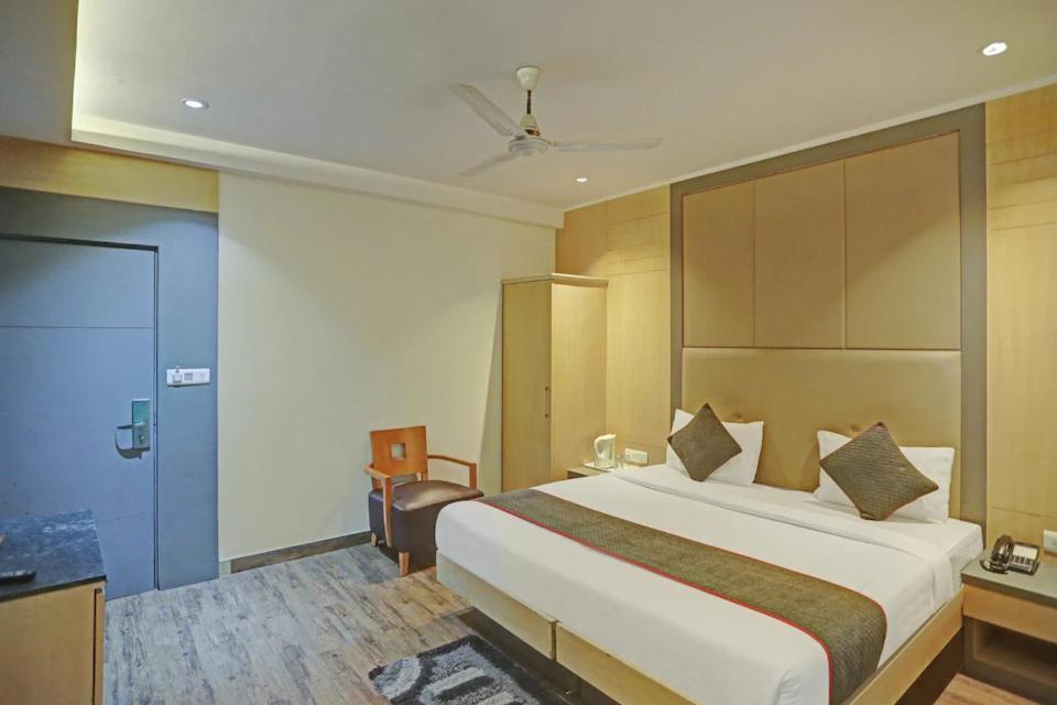 Hotel Superb 5 Mins Walk From New Delhi Station Bagian luar foto