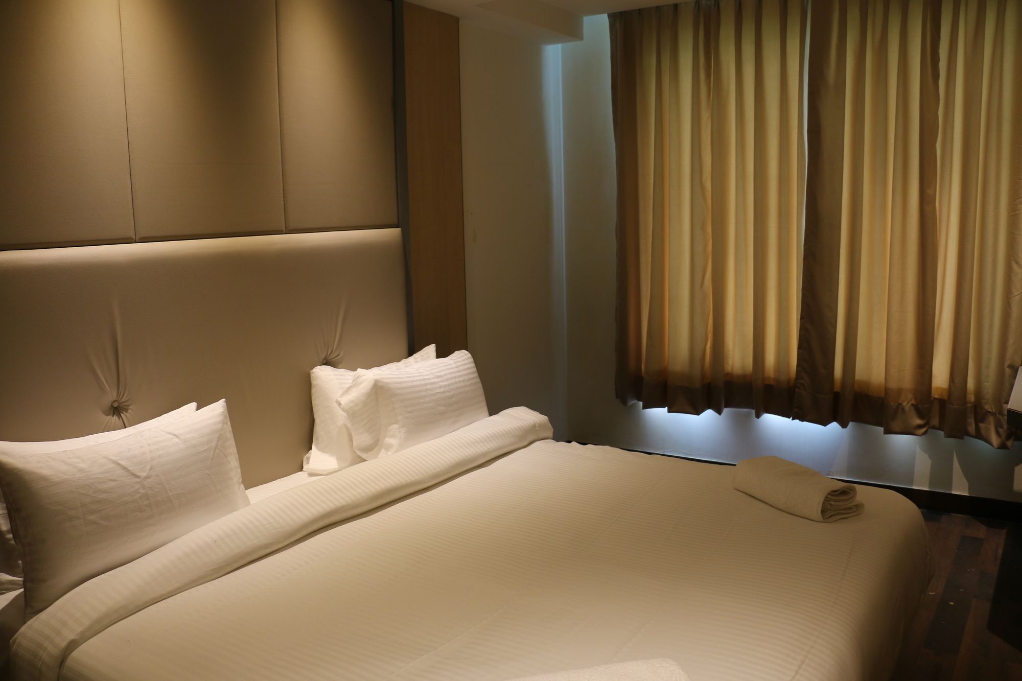 Hotel Superb 5 Mins Walk From New Delhi Station Bagian luar foto